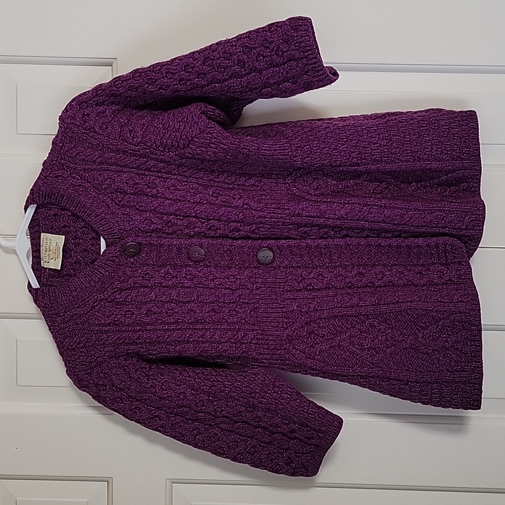 Kilronan Knitwear women's purple cableknit fisherman sweater sz S Merino wool
